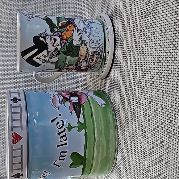**Title:** New Paul Cardew Alice in Wonderland Coffee Mug in Collector’s Tin – D - Picture 1 of 8